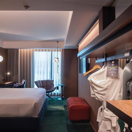 Готель Doubletree By Hilton Lima San Isidro Екстер'єр фото